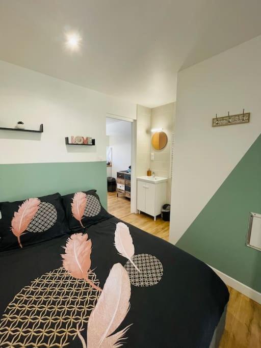 Le Belloc- Suberbe Appartement T1 Bis - Au Calme - Terrasse - Vue Jardin Agen Eksteriør billede